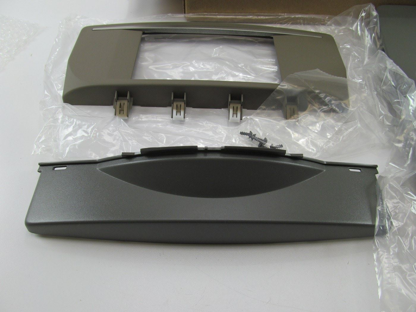Dashboard Instrument Panel Housing Bezel Lid Trim For 2007-2009 Nissan Quest