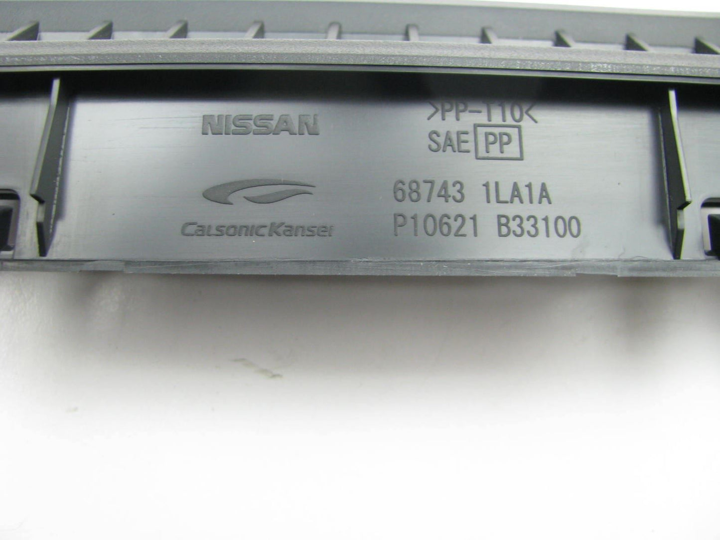 NEW GENUINE LEFT DRIVERS Dashboard Air Vent Trim Bezel OEM For Nissan 687431LA1B