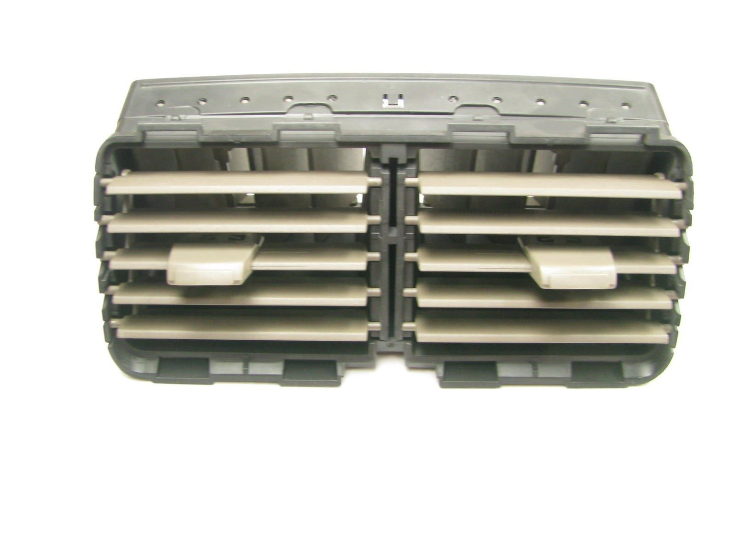 NEW FRONT Center A/C Air Vent Grille Duct BLOND OEM For 02-03 Altima 687508J002