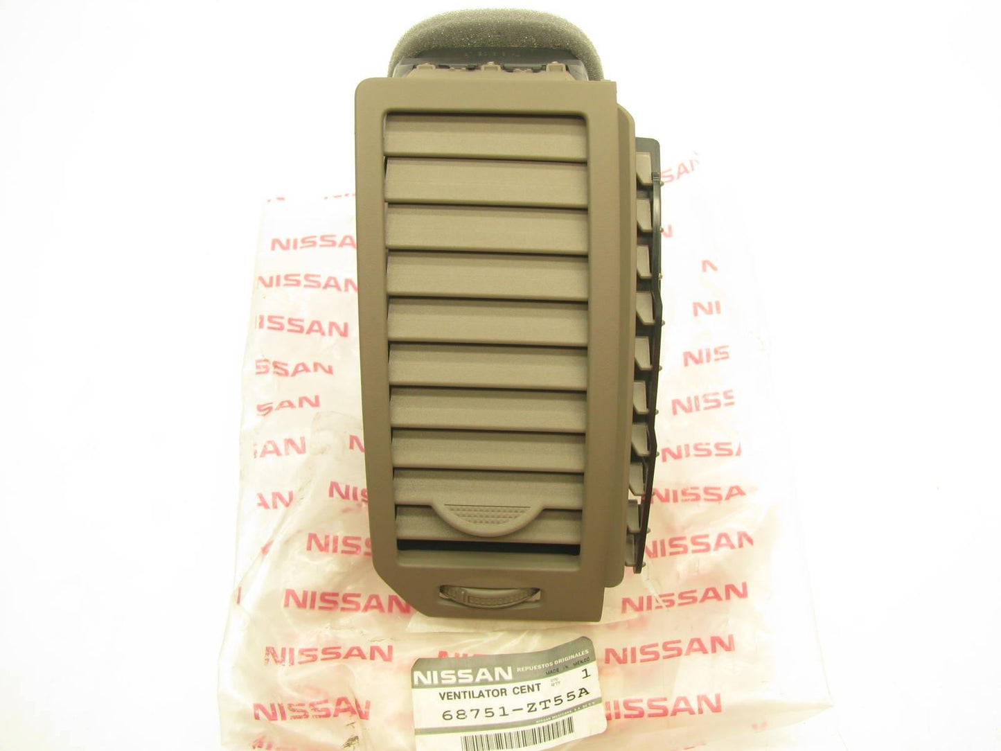 NEW GENUINE Dashboard OUTER A/C Air Vent BEIGE OEM For 2007-2012 Nissan Sentra