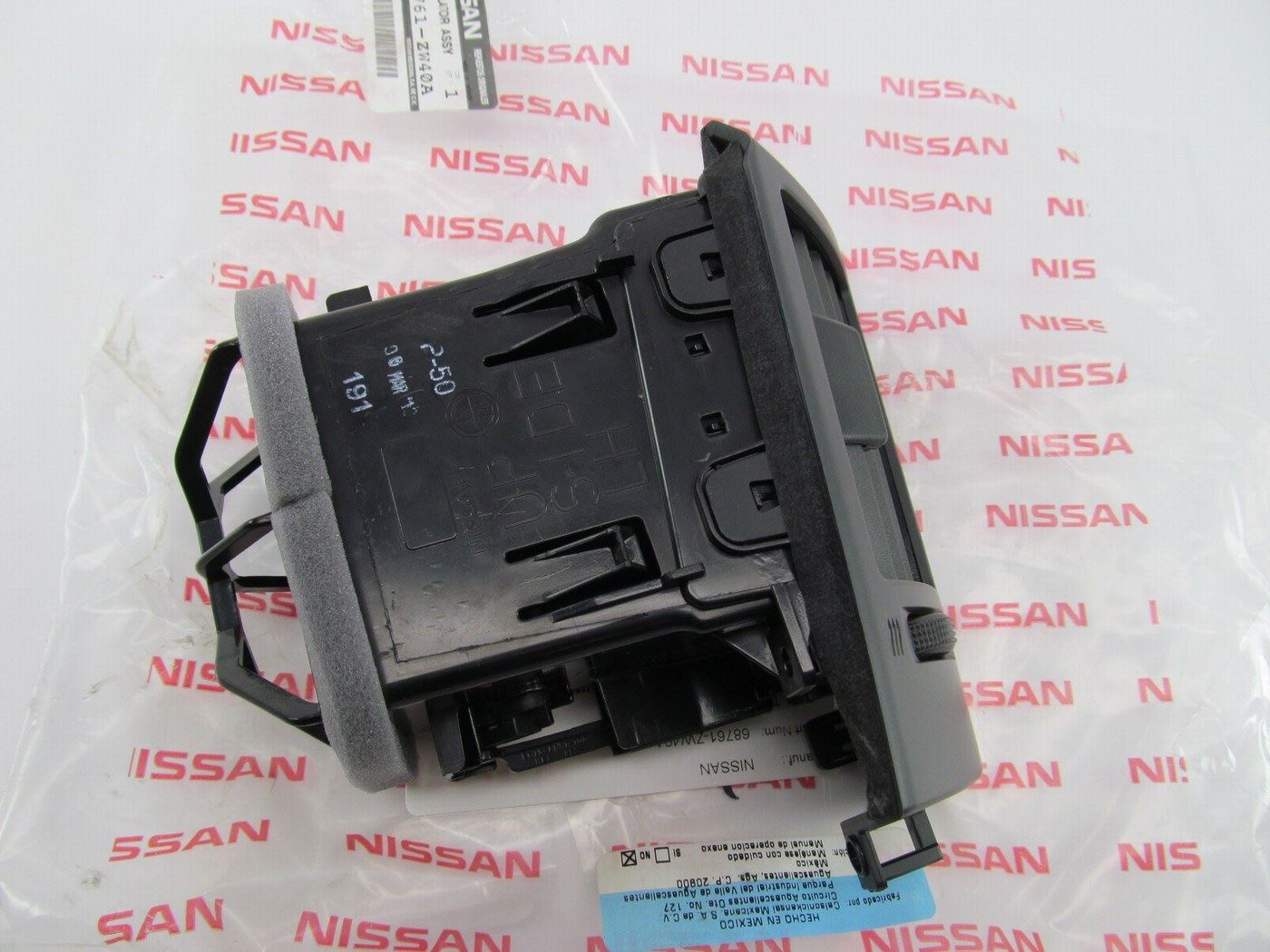 NEW GENUINE Left Drivers Side A/C Air Vent Outlet OEM For 2009-2011 Nissan Versa