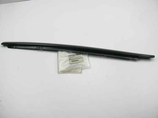NEW GENUINE Right Passengers Side Windshield Reveal Moulding For 1993-1998 Quest