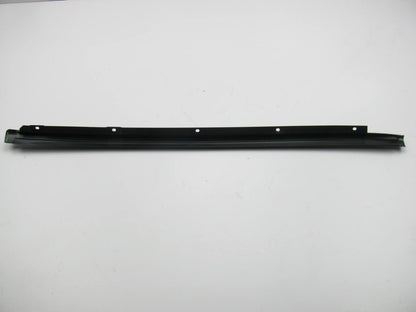 NEW GENUINE Right Passengers Side Windshield Reveal Moulding For 1993-1998 Quest