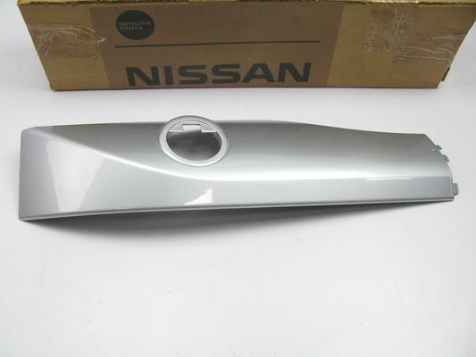NEW GENUINE Roof Rack Rail Rear Left Driver Side Moulding Cover For 06-07 Murano