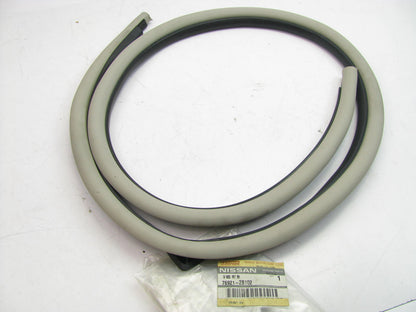 NEW GENUINE FRONT RIGHT Door Body Side Weatherstrip Seal OEM For Nissan
