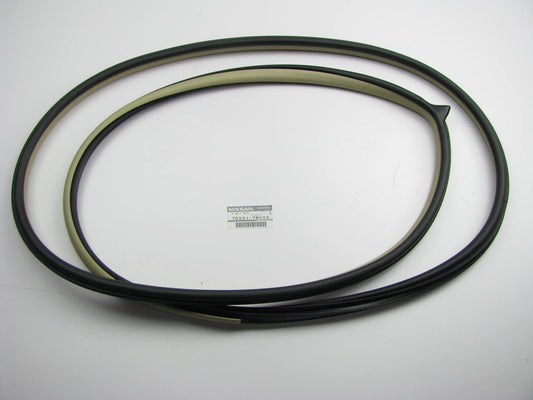 Front Right Side Door Opening BEIGE Weatherstrip Seal For 2005-2006 G35 SEDAN