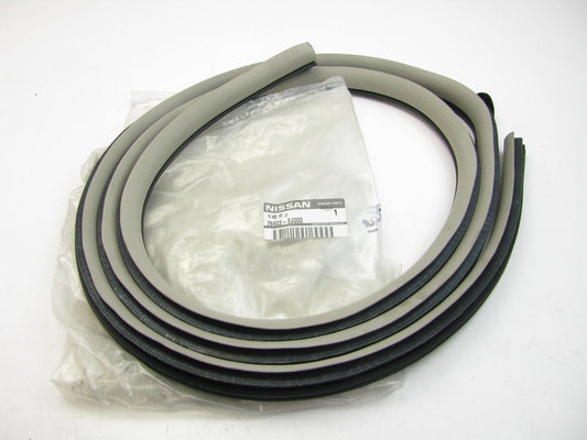 New Front Left BODY SIDE Window Weather Strip Seal OEM For 02-04 Nissan Altima