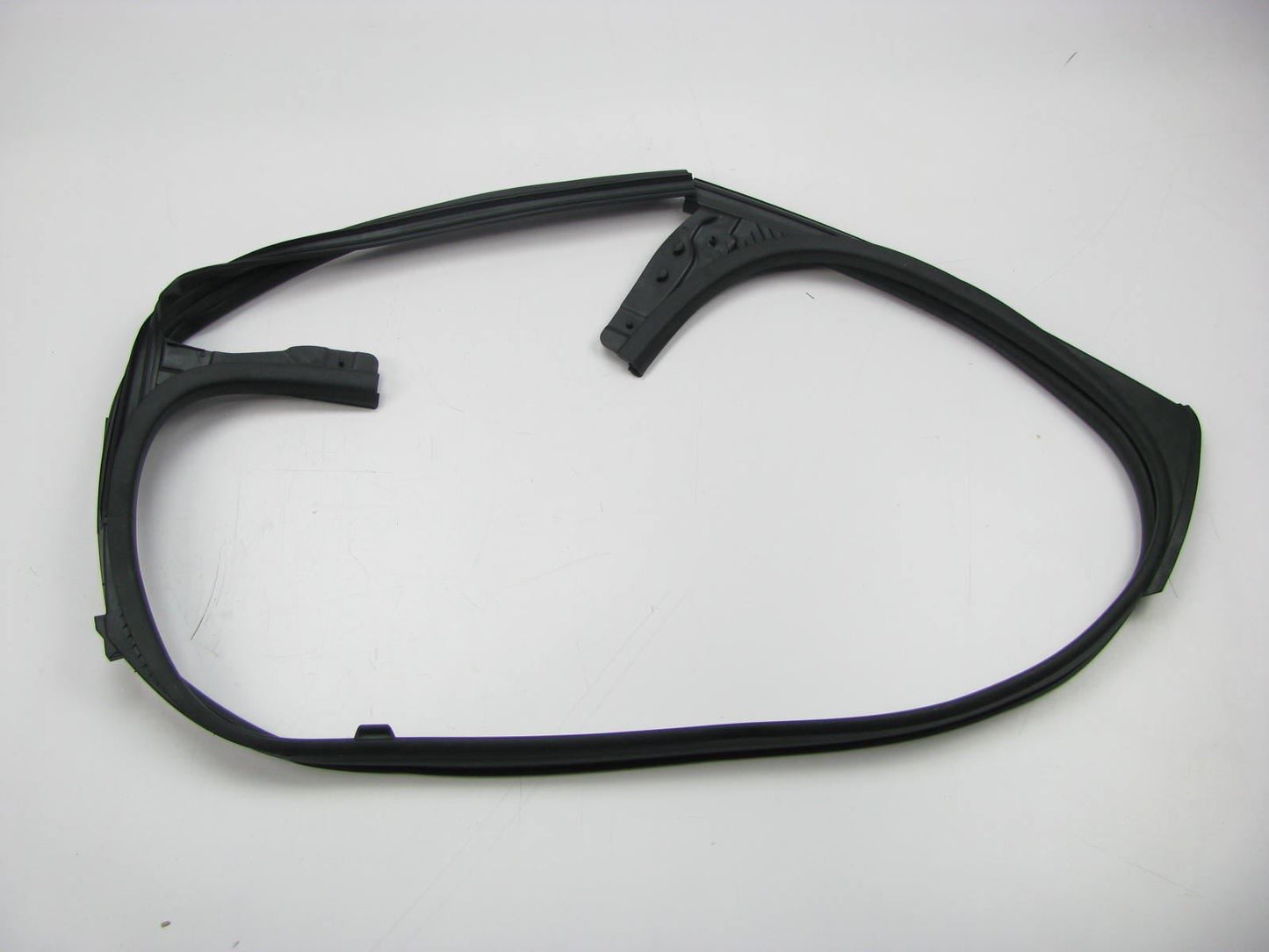 New OEM Front Right Window Glass Run Down Channel Weatherstrip Seal 2009-10 Cube