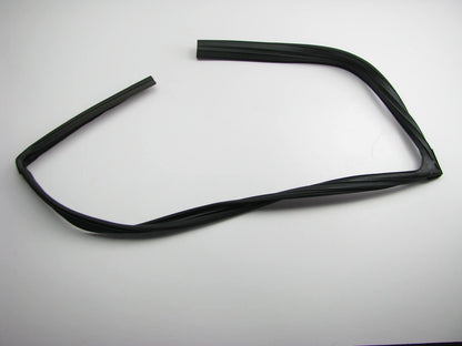 New Genuine FRONT LEFT Door Window Run Weatherstrip Seal OEM For 2011-2012 Quest
