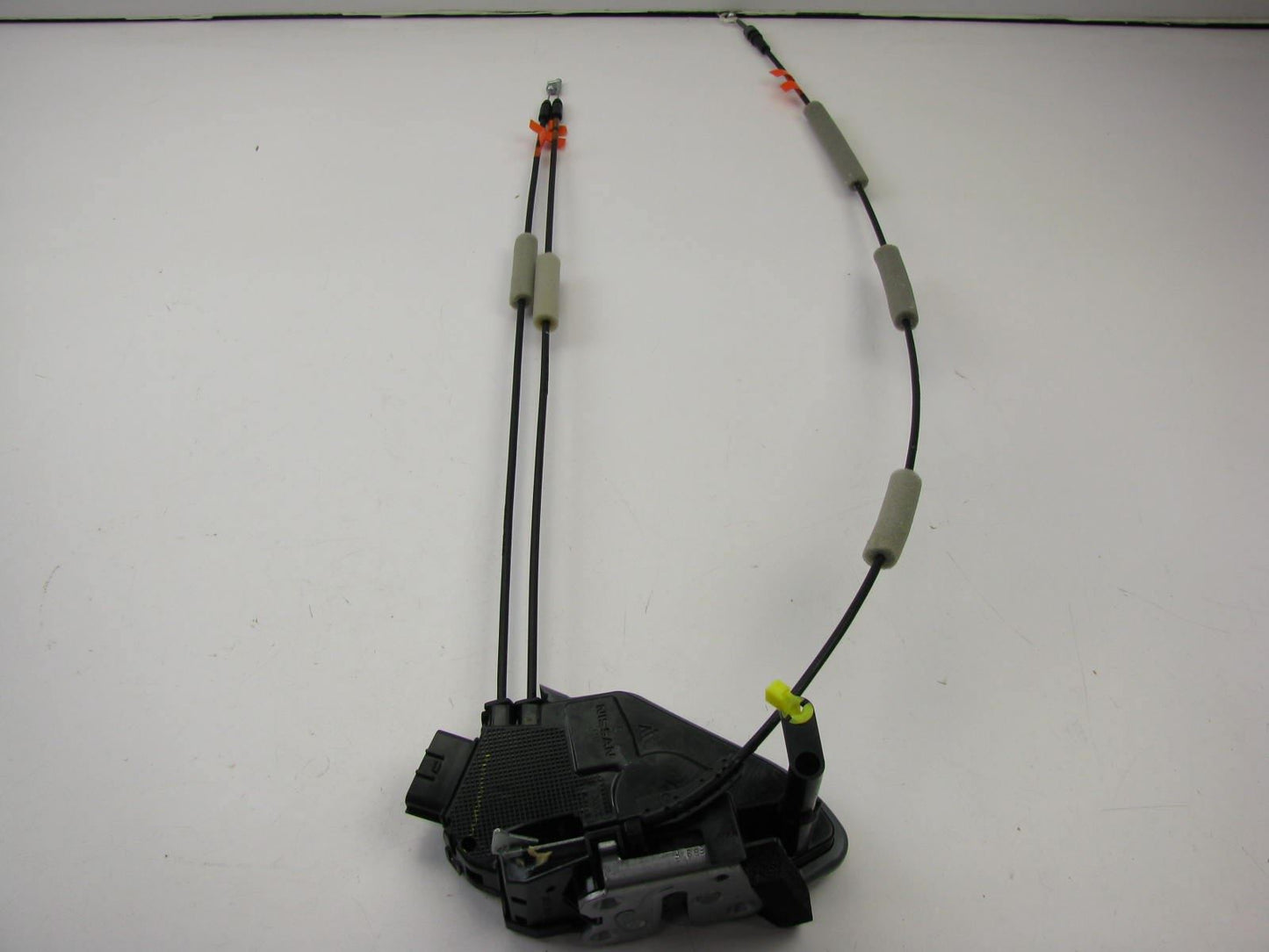 NEW GENUINE Front Left Door Lock Actuator OEM For 13-19 Nissan Sentra 805013SG0A