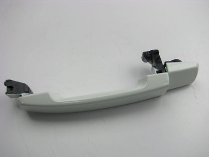 New OEM Rear Right Outside Sliding Door Handle WHITE For 04-07 Quest 806065Z056