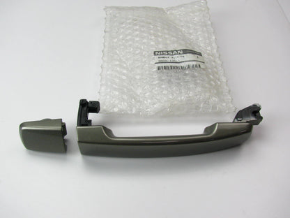 NEW GENUINE Right Exterior Door Handle Granite OEM For 2005-2008 Nissan Frontier