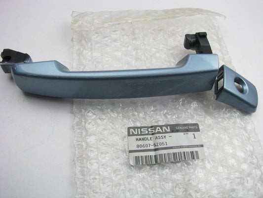 NEW - OEM 806075Z051 FRONT LEFT Outside Door Handle For 04-06 Quest AZURA BLUE