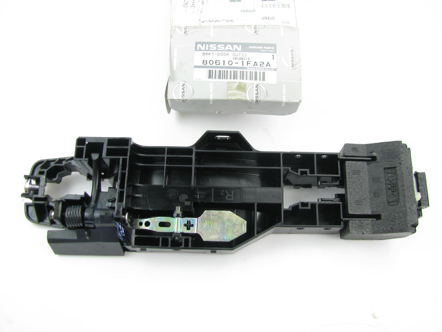 Rear Right (Passengers Side Rear) Exterior Door Handle Base OEM For 2010-14 Cube