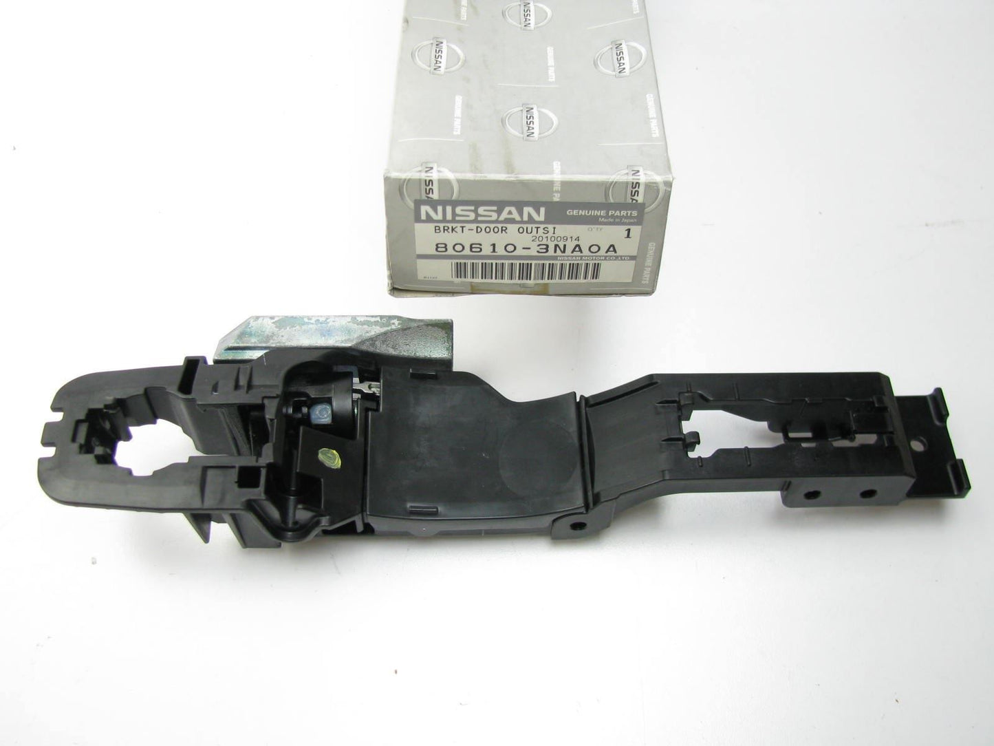 NEW REAR RIGHT Exterior Door Handle Base Plate OEM For 2011-2012 Nissan Leaf