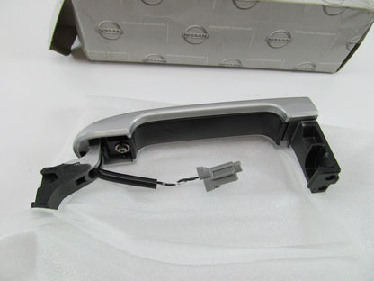 NEW - OEM 80640-EL10B Right Passenger Side Door Handle For 2007-13 Nissan Versa