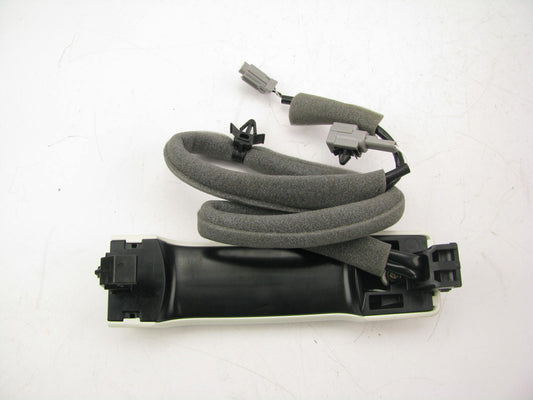 NEW GENUINE Exterior Door Handle OEM For 13-15 Nissan Armada (Pearl White)