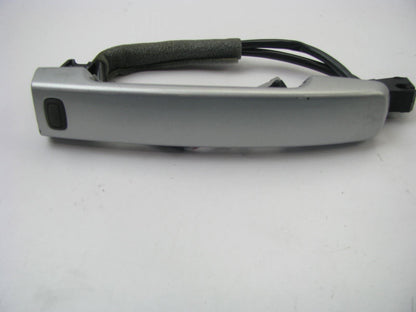 NEW GENUINE  FRONT RIGHT Exterior Door Handle OEM For 11-12 Pathfinder SILVER