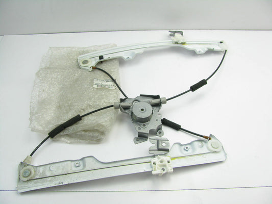 OEM 80720CA01A Front Right  Power Window Regulator W/O Motor For 03-07 Murano