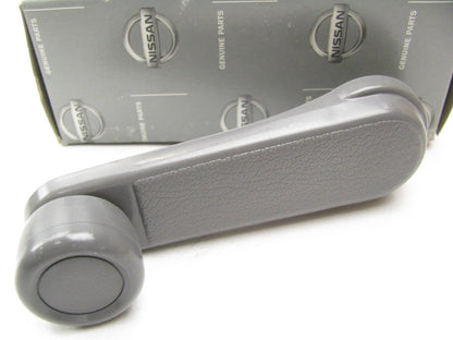 NEW GENUINE Front GRAY Window Crank Handle OEM For 1998-1999 Nissan Sentra