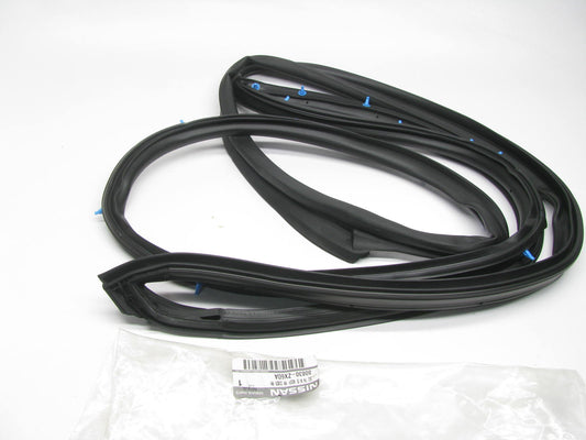 NEW Front Right Side Door Weatherstrip Seal (On Door) OEM For 13-18 Altima Sedan