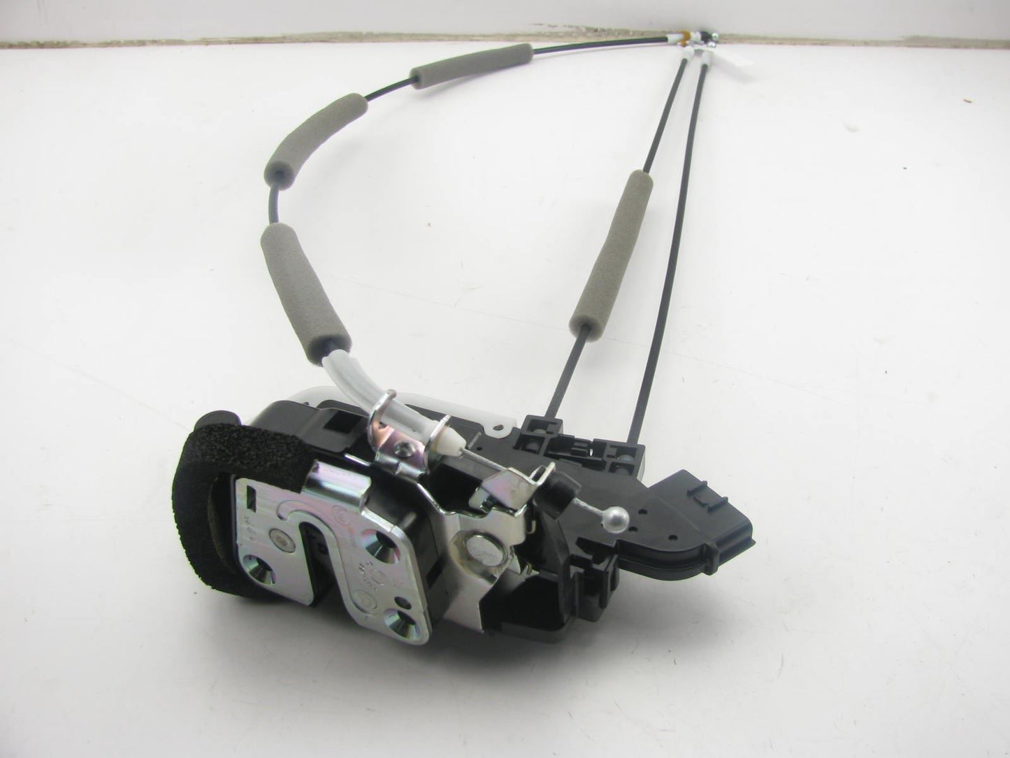 NEW GENUINE Rear Right Door Lock Latch Actuator OEM For 2012 Nissan Versa SEDAN