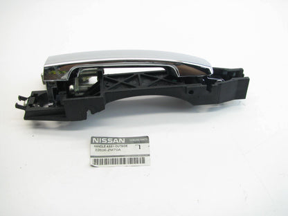 New Right Side Exterior Door Handle OEM For 07-09 Nissan Quest 82606ZM70A