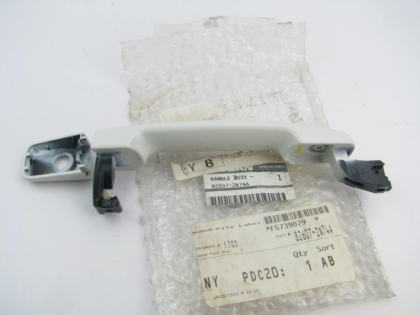 Drivers LEFT Exterior Door Handle OEM For 2009-2011 Nissan Altima 82607ZN74A