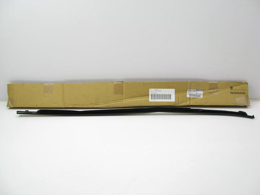 Rear Left Drivers Side Door Window Belt Weatherstrip Seal OEM For 11 Nissan Leaf