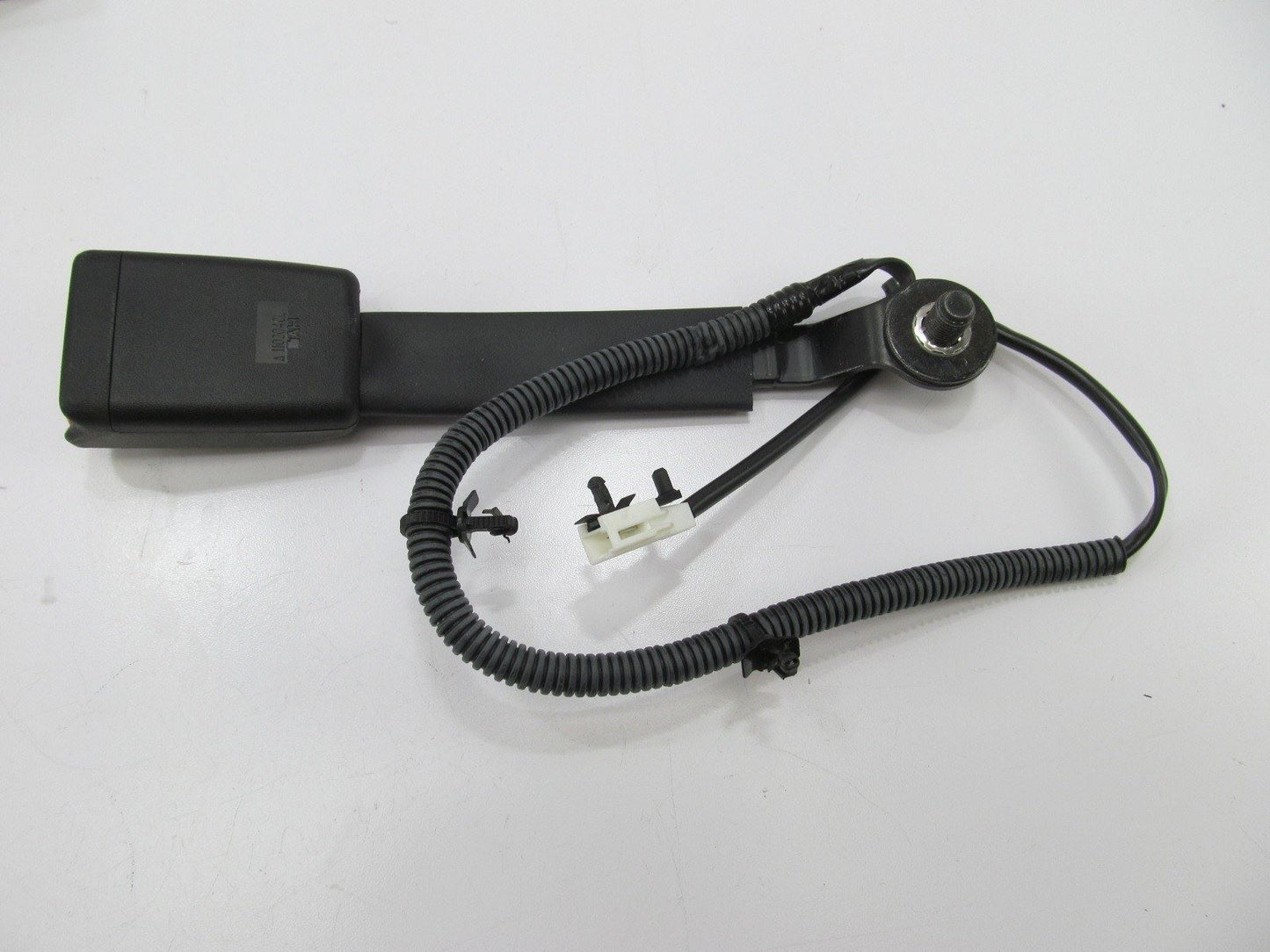 NEW - OEM 868421CE0C Front Right Seat Belt Buckle