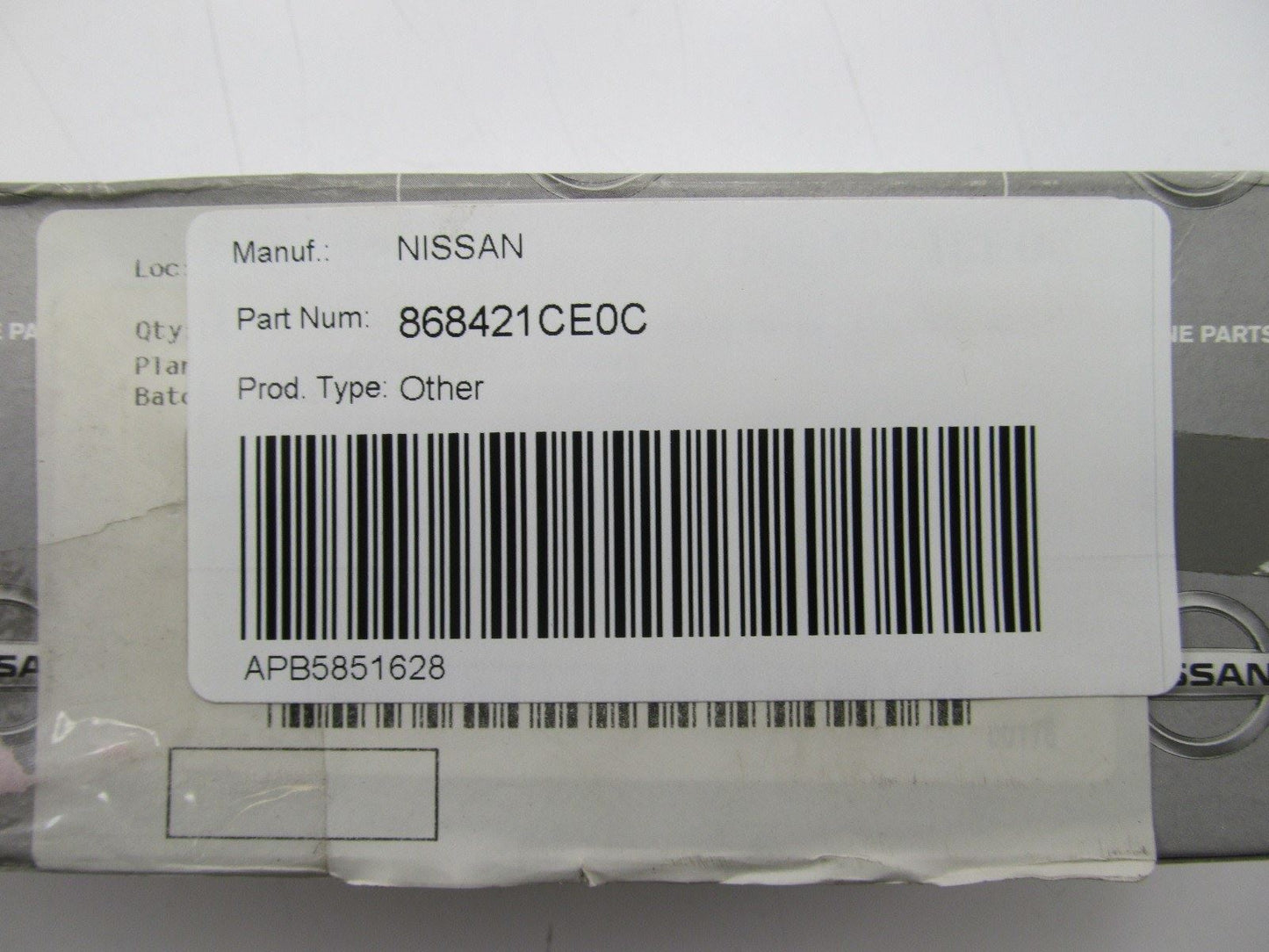 NEW - OEM 868421CE0C Front Right Seat Belt Buckle