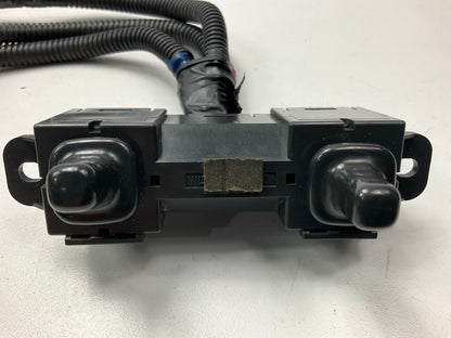 USED 87066-32P05 Left Seat Slide Adjust Switch OEM For 90-96 Nissan 300zx Z32