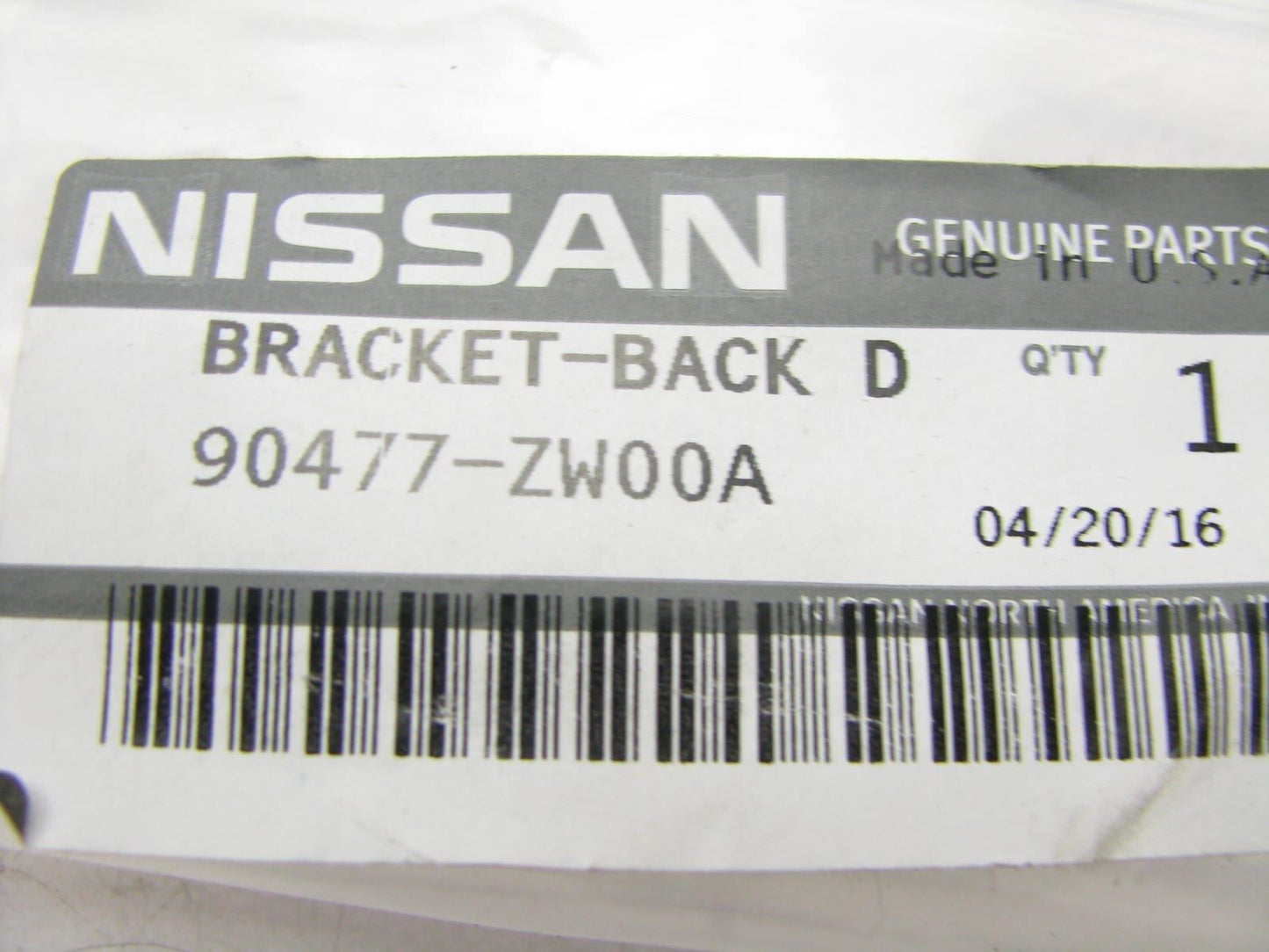 NEW REAR LEFT Liftgate Support Strut Holder LOWER Bracket OEM For Nissan