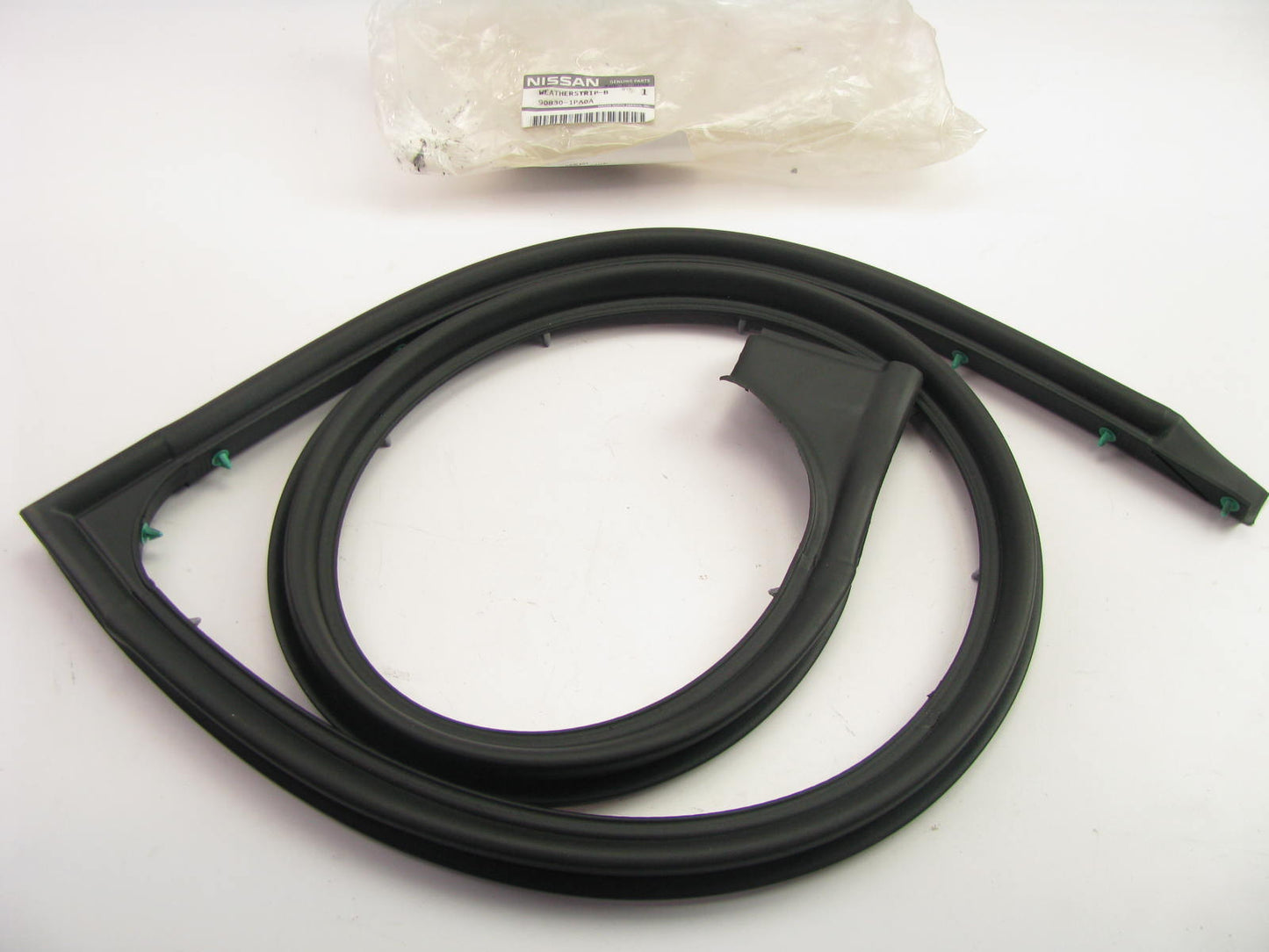 NEW - OEM 90830-1PA0A Rear Back Door Weatherstrip Seal For 2012-2018 Nissan NV