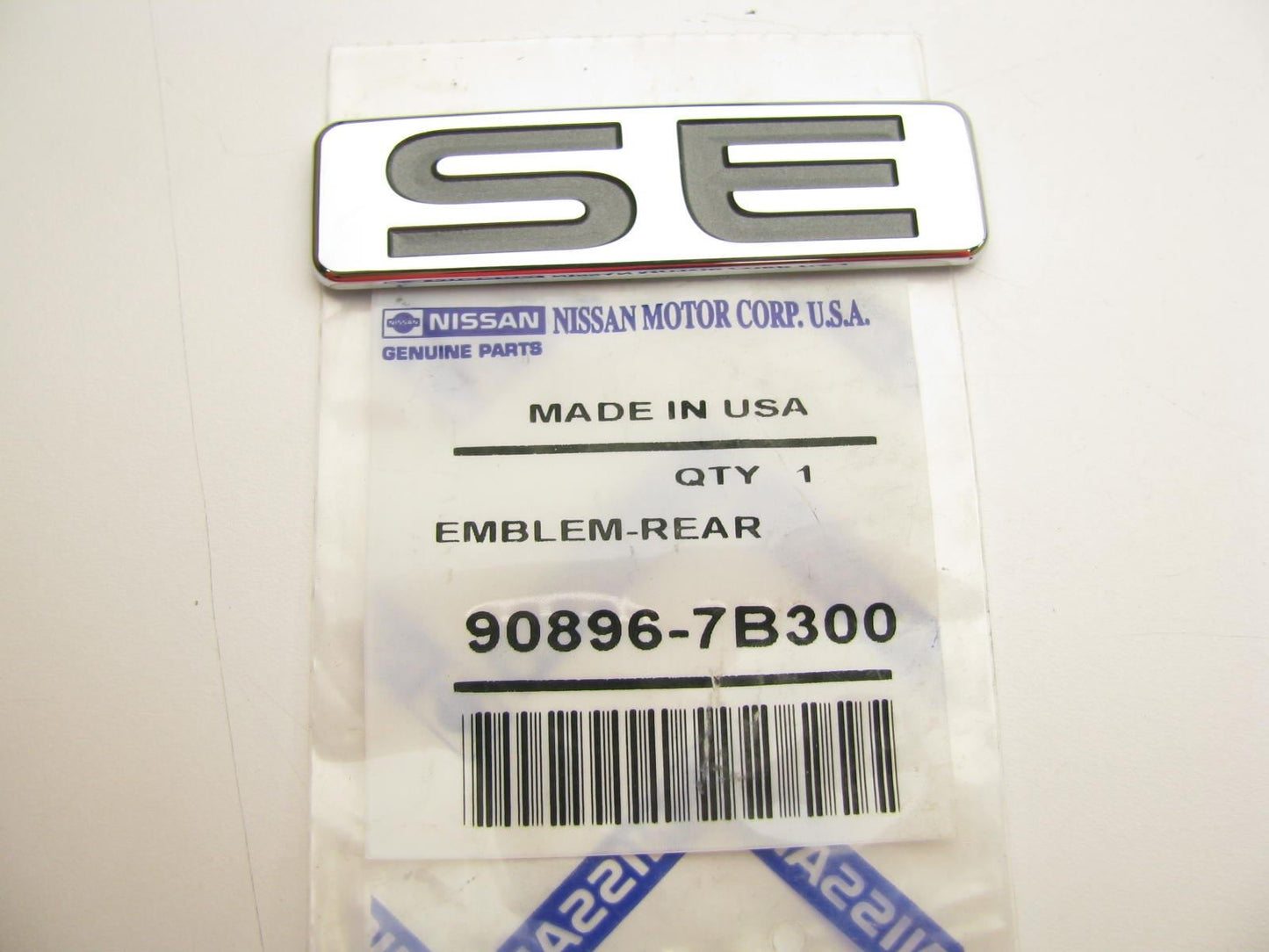 New OEM Liftgate Tailgate *SE* Emblem Badge Nameplate For 99-02 Quest 908967B300