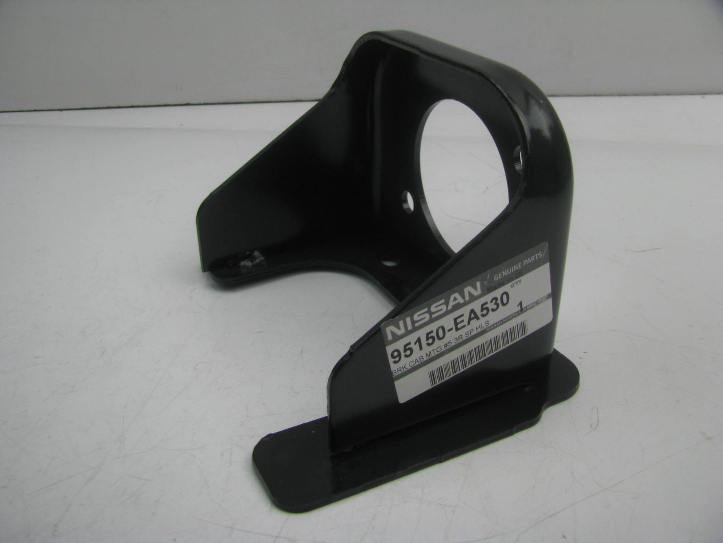 NEW GENUINE Right Cab Mounting Bracket OEM For 2005-12 Pathfinder 2005-15 Xterra