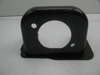 NEW GENUINE Right Cab Mounting Bracket OEM For 2005-12 Pathfinder 2005-15 Xterra