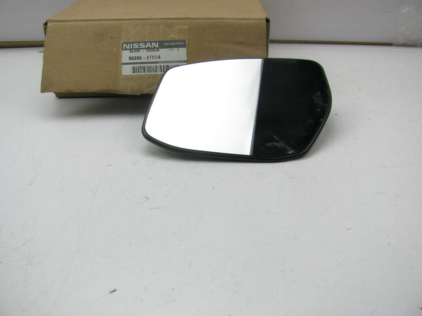 NEW GENUINE Left Driver Heated Mirror Glass OEM For 2013-16 Altima, 13-15 Sentra