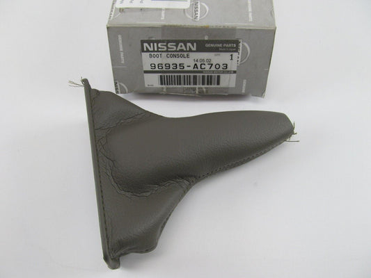 NEW OEM 96935-AC703 Auto Transmission Center Console Shifter Boot For 04-07 G35