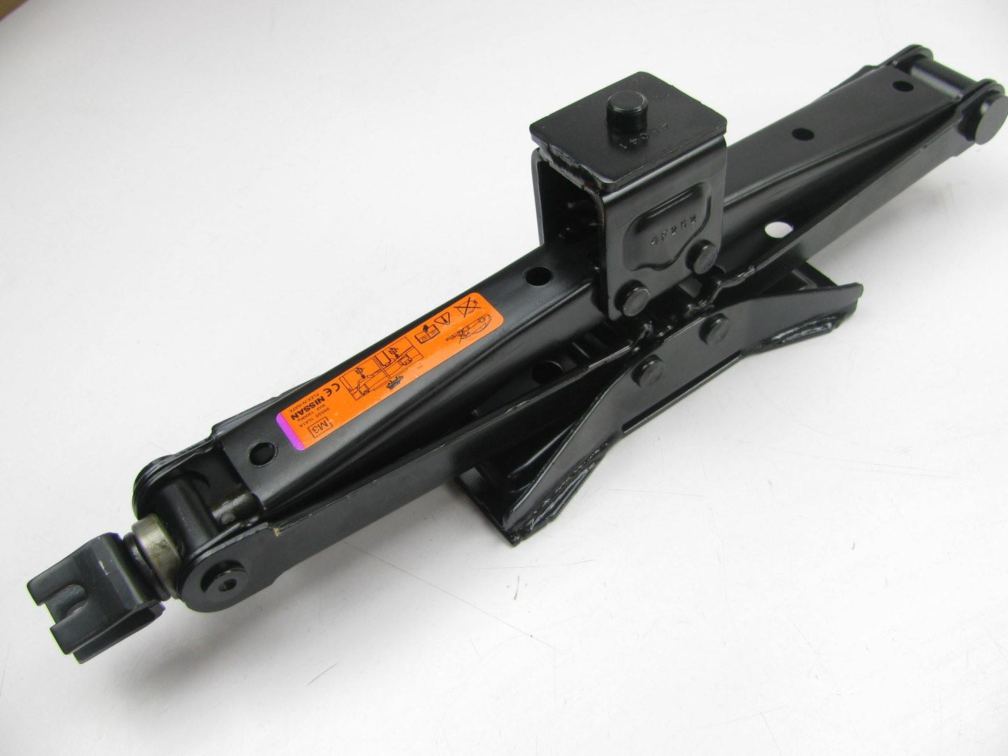 NEW - OEM GENUINE 995501LA1A Spare Tire Wheel Jack For Infiniti QX56