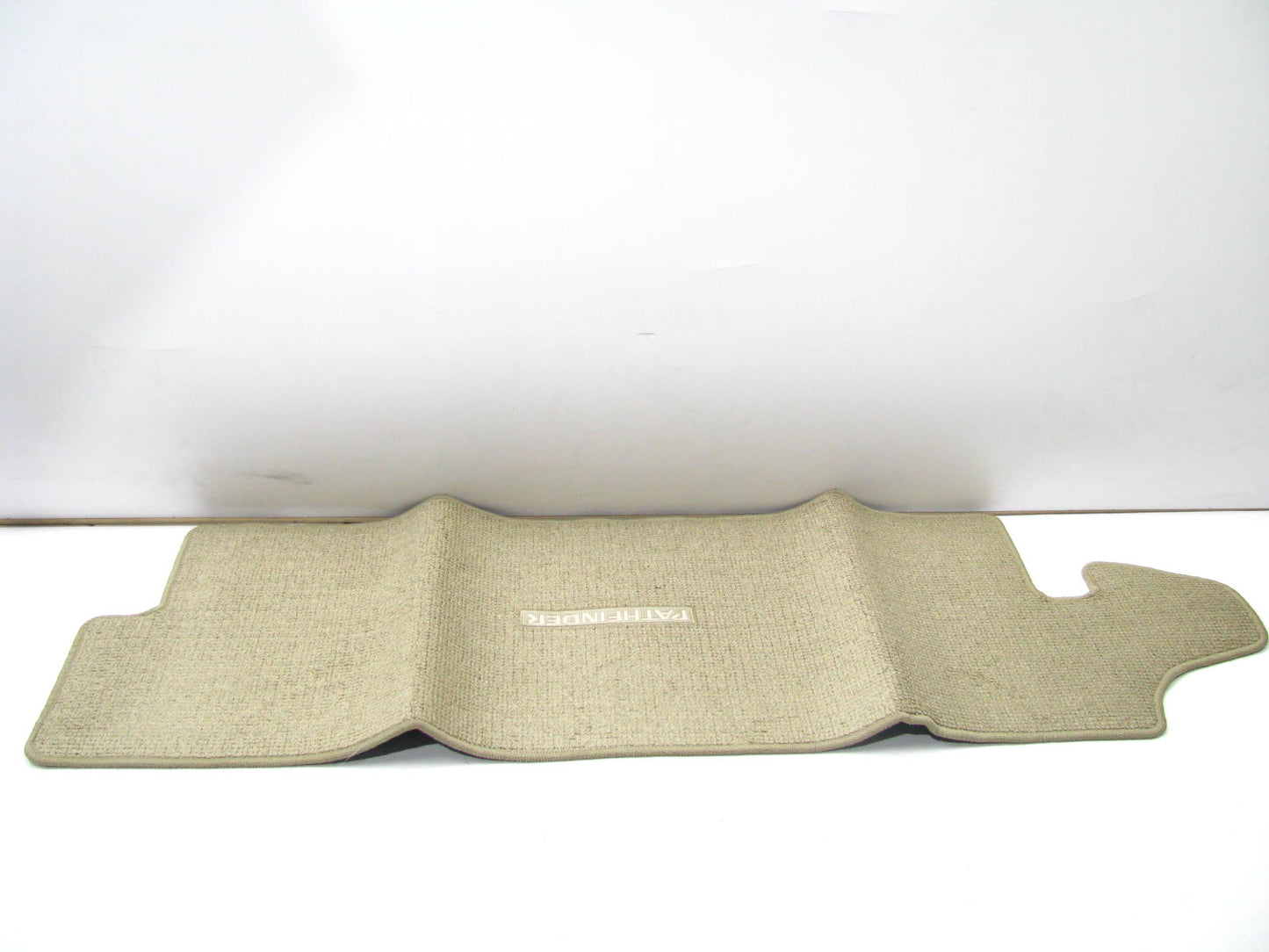 New OEM Rear Carpeted Cargo Mat 999E3-XR000BE For 2007-2008 Nissan Pathfinder