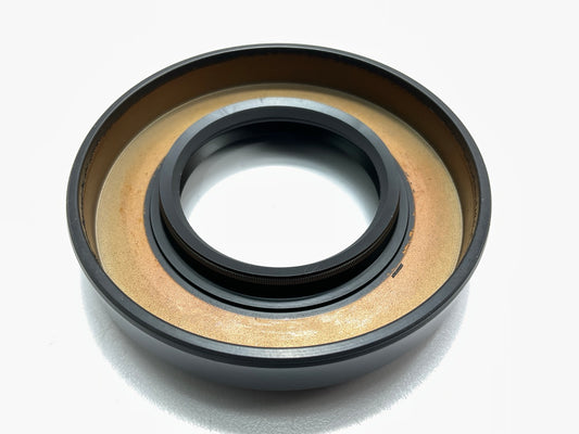 NEW GENUINE OEM For Nissan C8189-N3100 Differential Pinion Seal