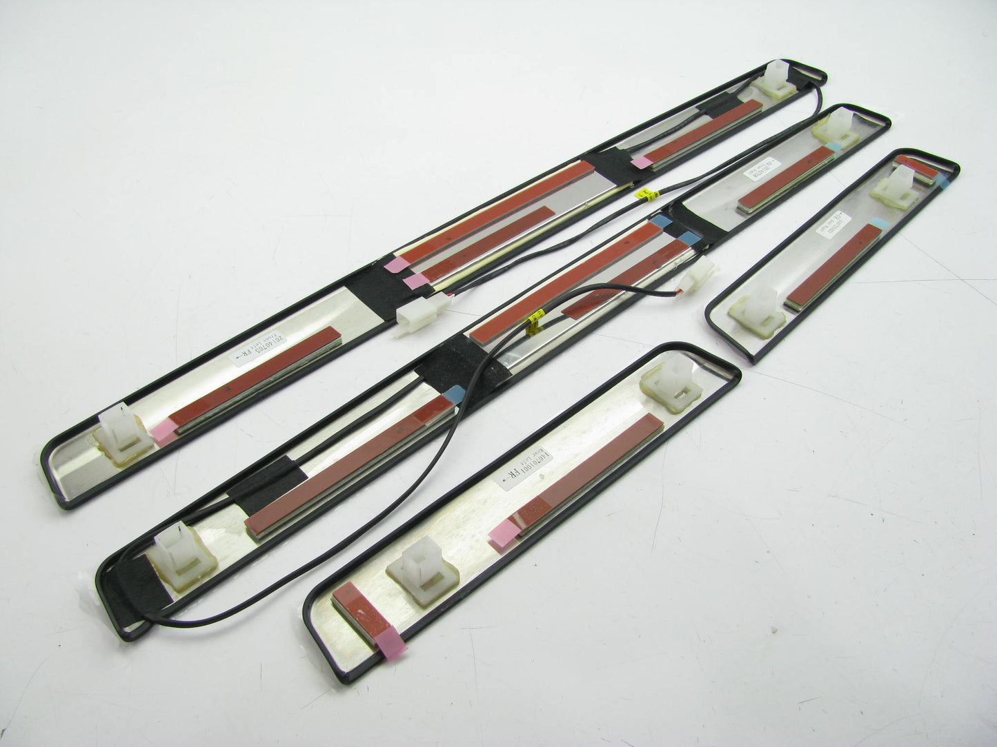 NEW OEM Illuminated Door Sill Kick Plate Set For 10-14 Nissan Murano G69501AA00