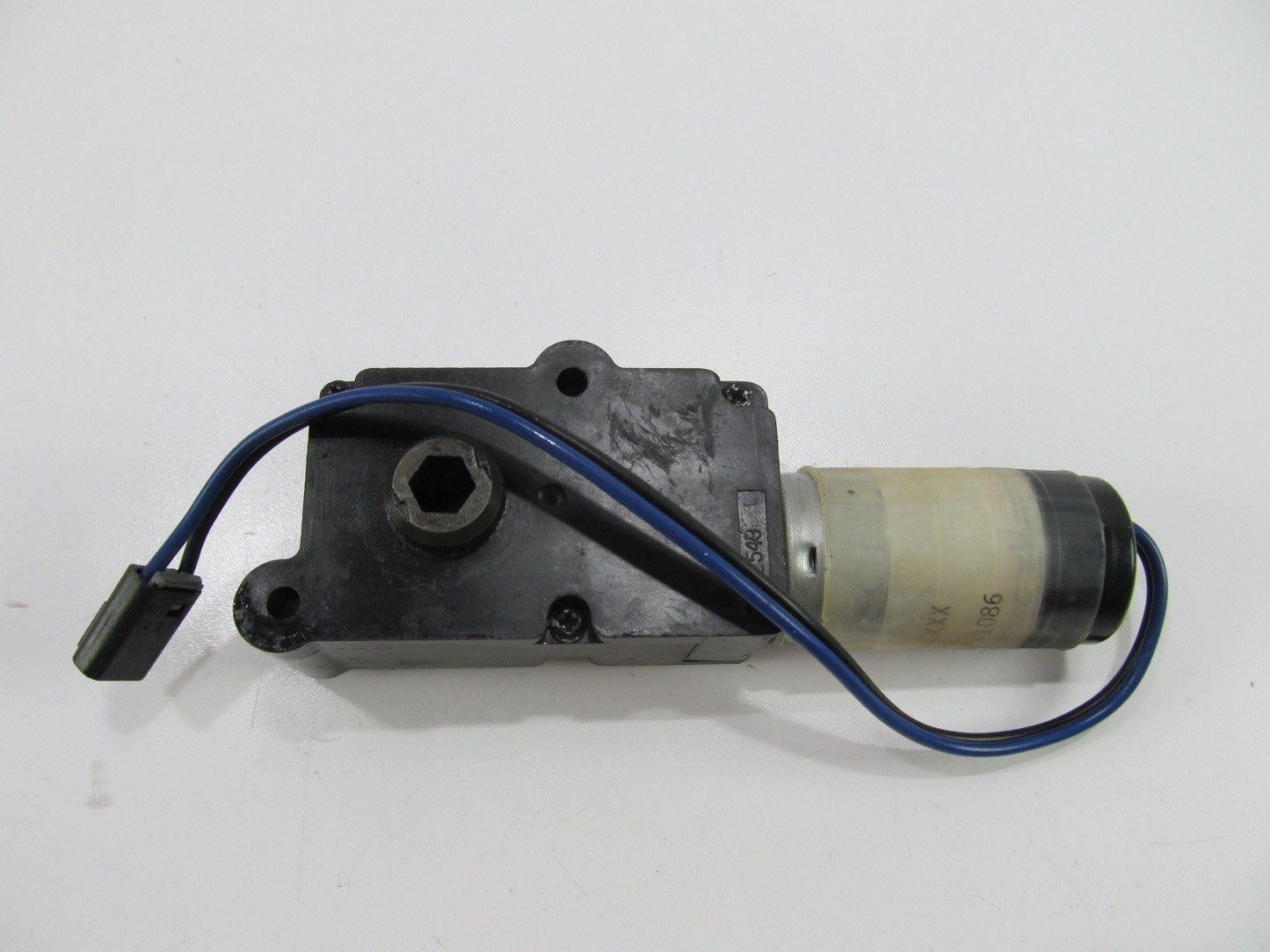 NEW - OEM K36589X021 Convertible Top Latch Actuator For 1990-1992 Infiniti M30