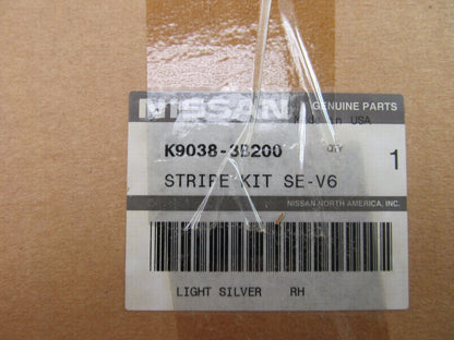 NEW Right Passengers Side Stripe Kit OEM For 1993-1997 Nissan D21 SE-V6 Pickup