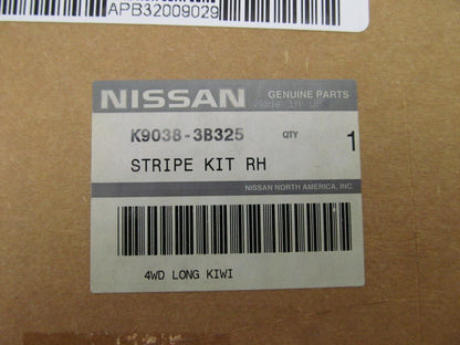 NEW GENUINE Right Passengers Side Stripe Kit OEM For 94-97 Nissan D21 King-cab