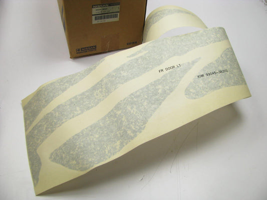 Left Drivers Side Kiwi 4WD Stripe Tape Kit OEM For 95-97 Nissan King-cab Pickup