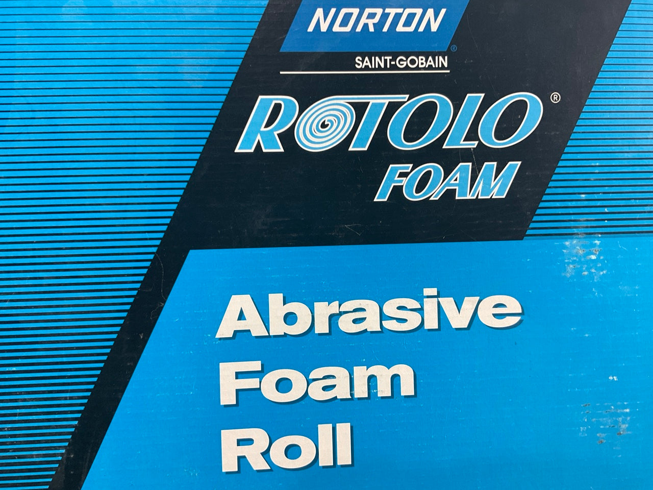 Norton 57608 Rotolo A275 Sanding Foam Pad Roll 4-1/2'' X 82 Feet, P400 Grit