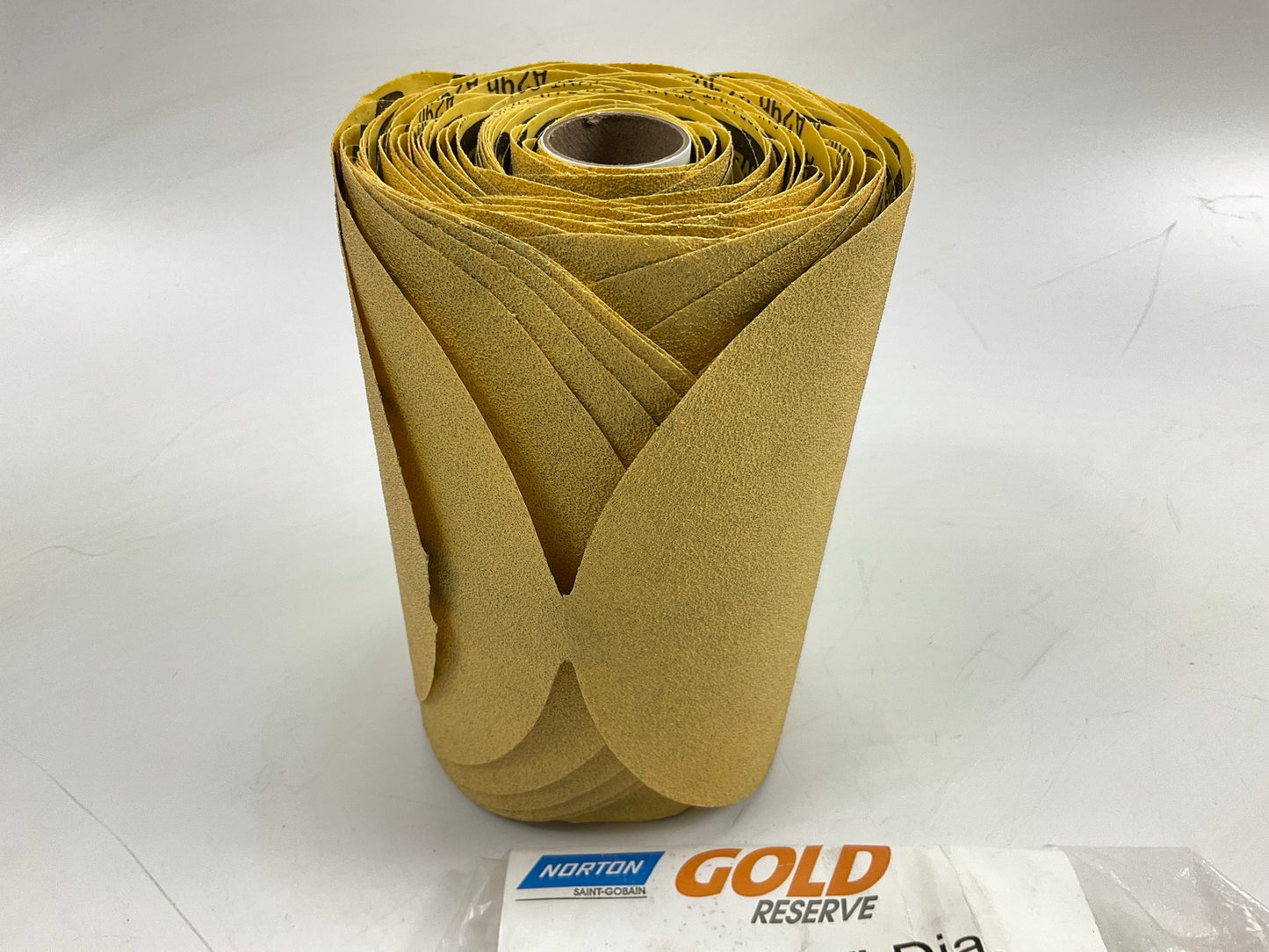 Norton 83815 Gold Reserve Sanding Disc Roll 6 In P80 Grit PSA (100 Disc Roll)