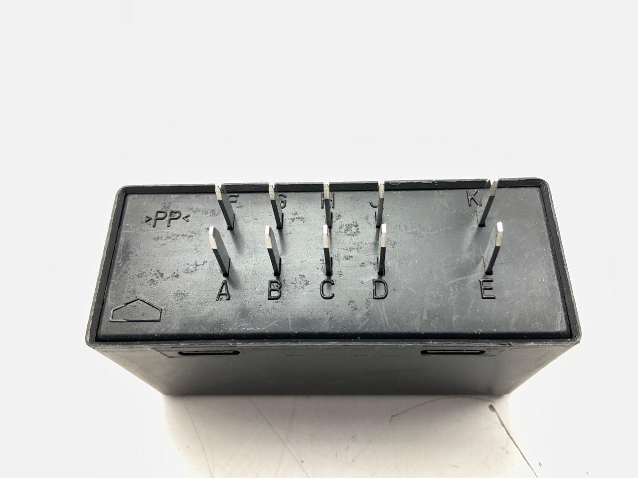Novita LM486 Lighting Module Flasher Relay - 2-4 Lamp, 10 Terminal, 12 Volt, LED
